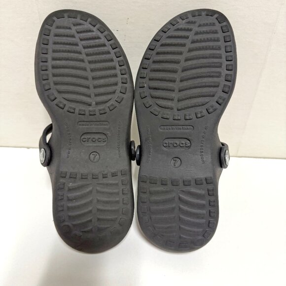 Crocs Cleo Sandals - Picture 9 of 10